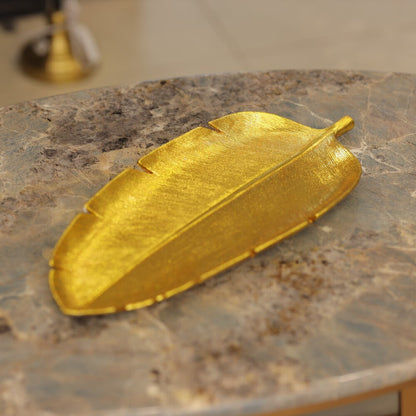 Shinny Golden Leaf